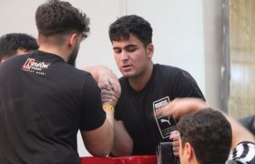 مسابقات قهرمانی مچ اندازی در زنجان برگزار شد