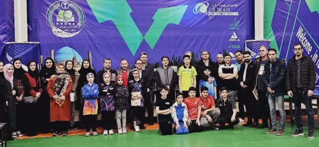 برگزاری مراسم تجلیل از برترین های تنیس روی میز استان زنجان+عکس