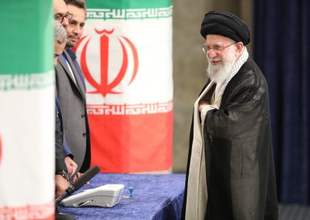 حضور پرشور مردم و افزایش رای‌دهنگان برای جمهوری اسلامی نیاز قطعی است